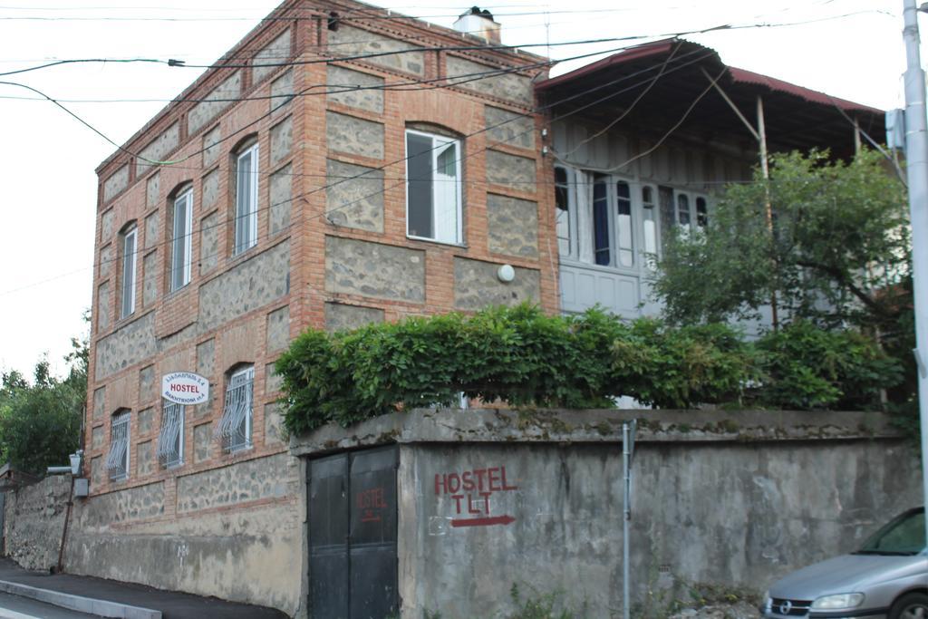 Tlt Guest House Телави Екстериор снимка